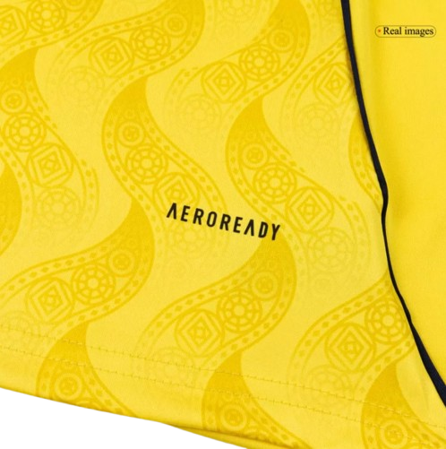 AL NASSR HOME SOCCER JERSEY REPLICA 2025/26 - RONALDO #7